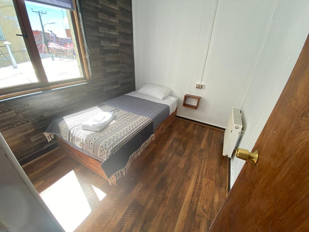 Hostal Ochen Punta Arenas Exterior foto
