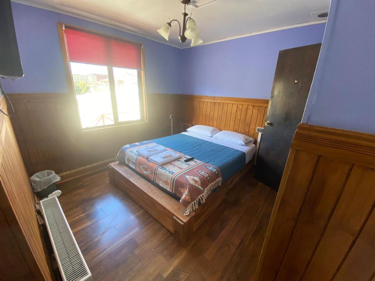 Hostal Ochen Punta Arenas Exterior foto